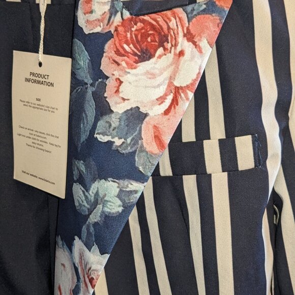 FuTario blue striped/floral lined Jacket NWT M - Picture 10 of 10